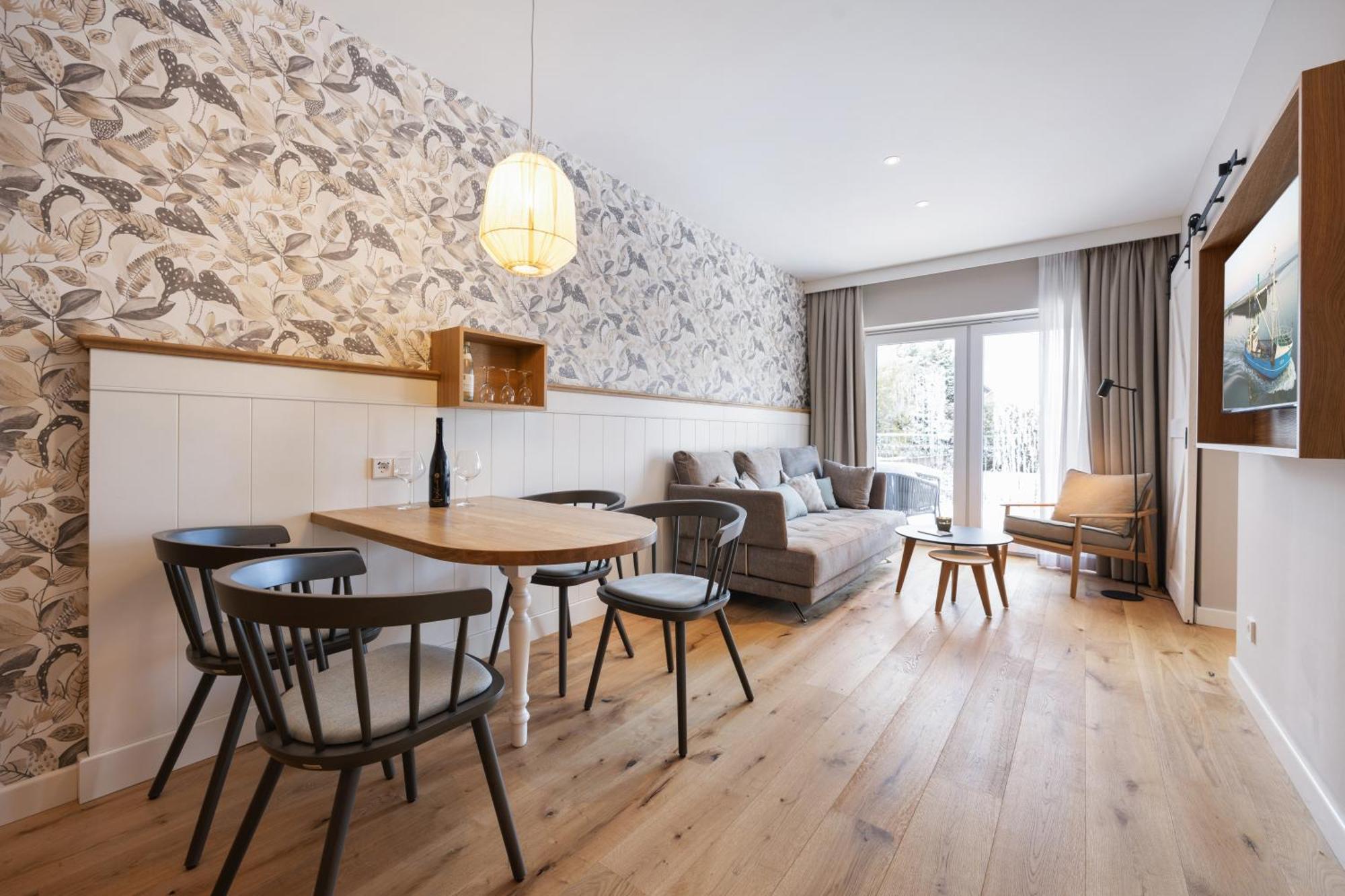 Lindenhof 1887 - Hotel & Restaurant Lunden Экстерьер фото